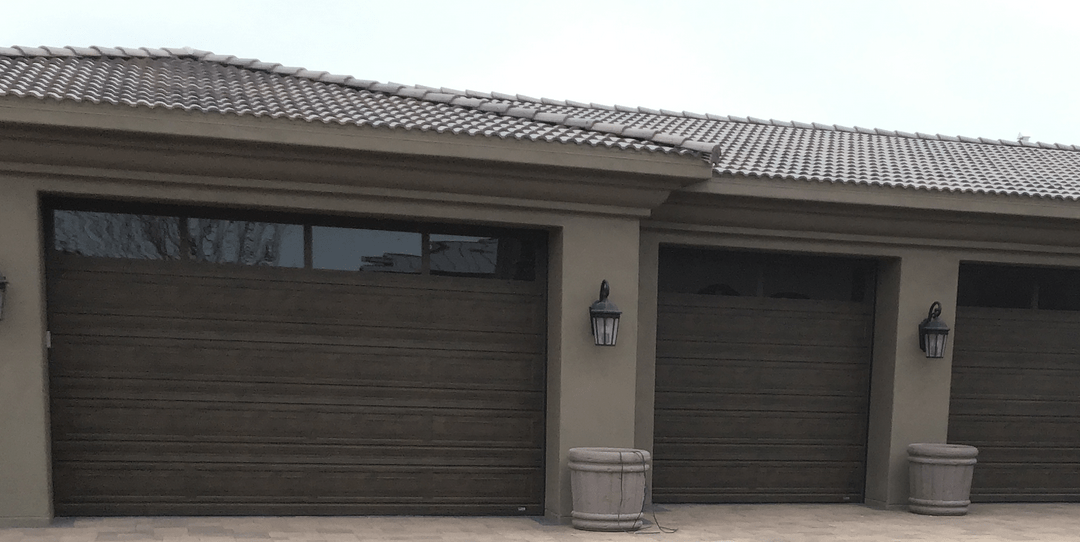 The 4 Best Reasons to Have a Pro Install Your Garage Door